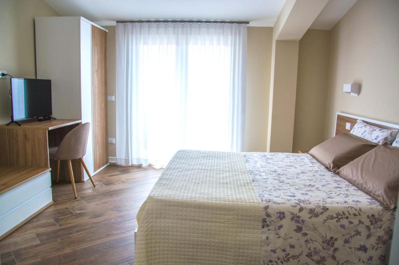 B&B Martina Mirabella Eclano Zewnętrze zdjęcie